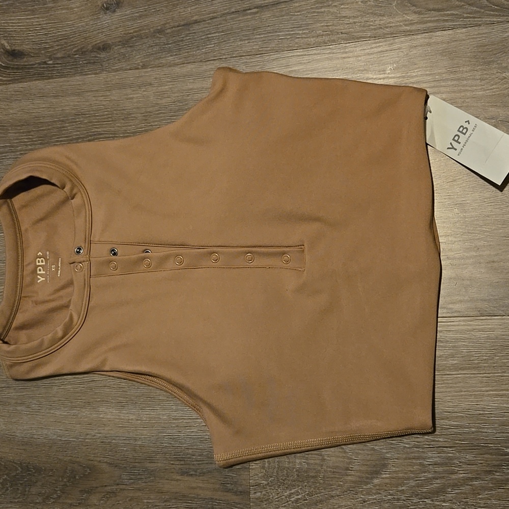 YPB sculptLUX Curve Love Plunge Henley Slim Tank
